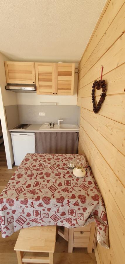 Apartment De Charme Au Melezet, Les Orres. Plein Sud. Les Orres