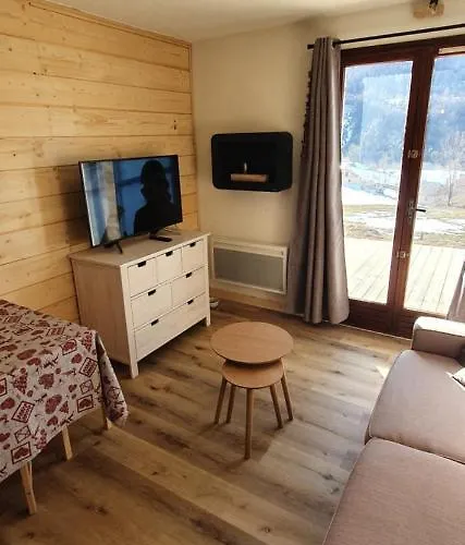 studio de charme au Melezet, les Orres. Plein Sud.